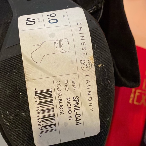 Chinese Laundry Scrunch Booties - Picture 5 of 5